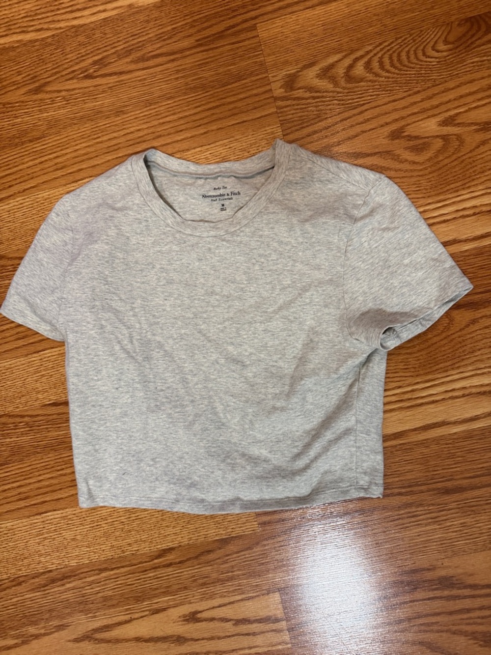 Abercrombie & Fitch Light Gray Cropped Baby Crop Tee, medium